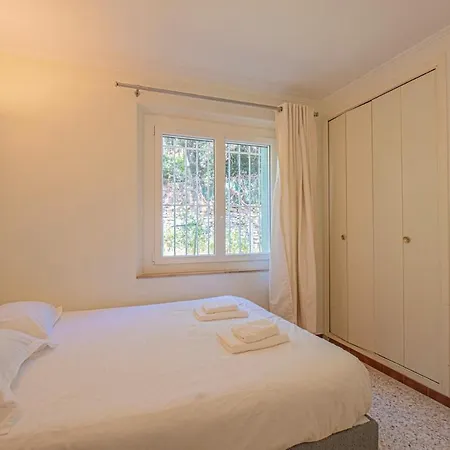 Soleil, Cigales & Piscine Dans Les Hauts De Casa de Férias Nîmes